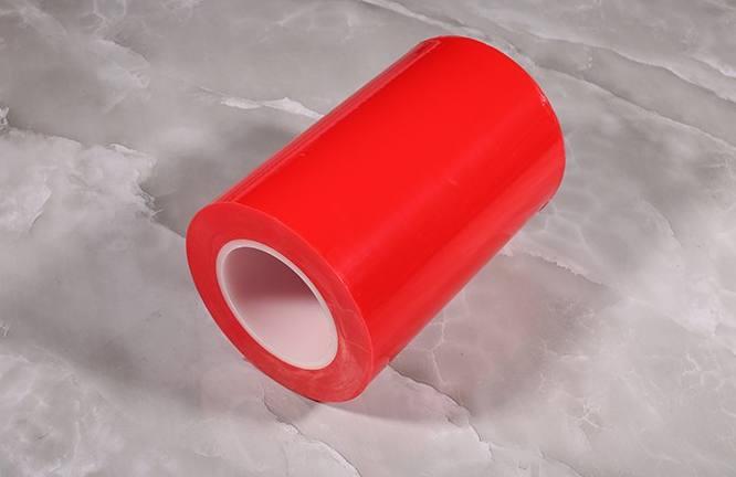 如何（hé）正（zhèng）確使用PE保護膜進行（háng）防潮包（bāo）裝?